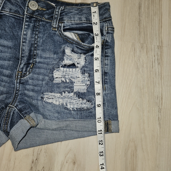 SO Blue Distressed Jean Shorts - Picture 5 of 7